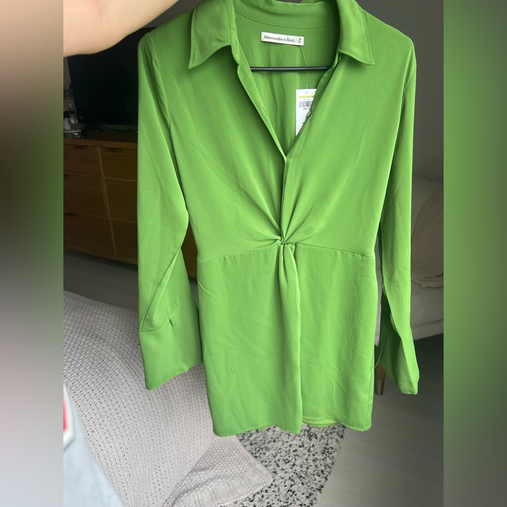 Abercrombie & Fitch Green Mini Dress with Notched Collar and Tie Front